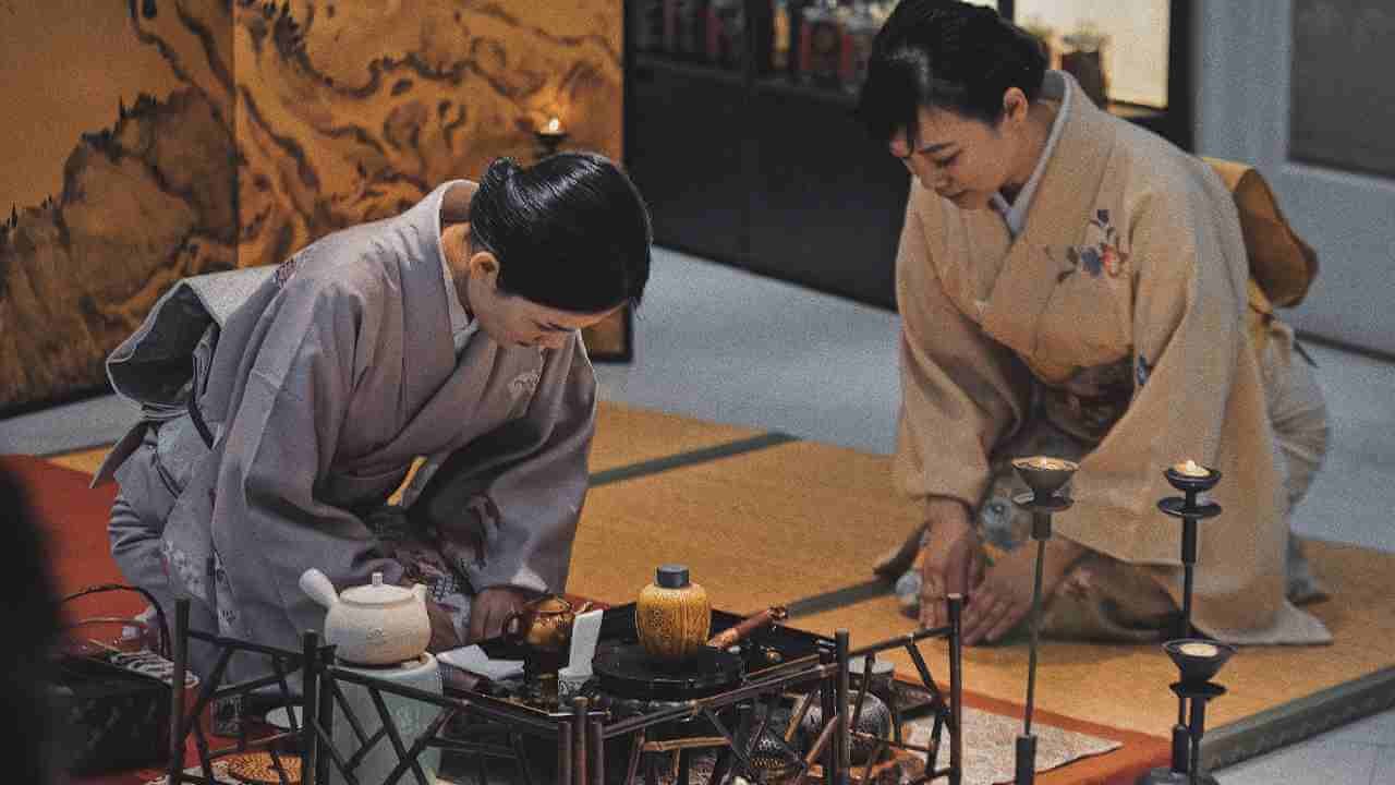 Cha no yu laffascinante cerimonia del te giapponese