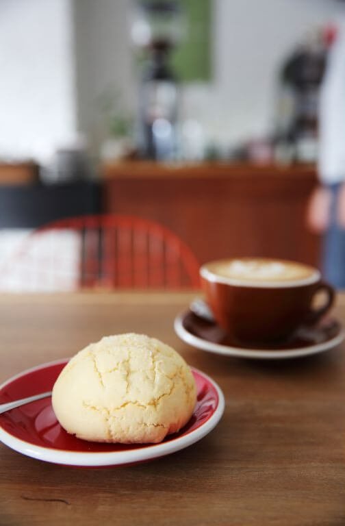 Melon pan e cappuccino