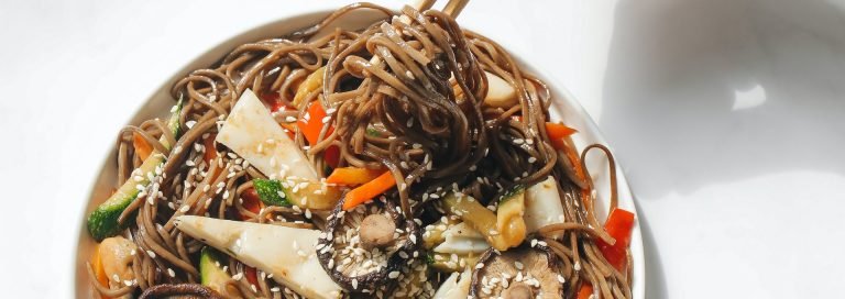 tipi di ciotola per ramen Miso Butter Mazemen: ecco il Ramen senza brodo ramen senza brodo ricetta